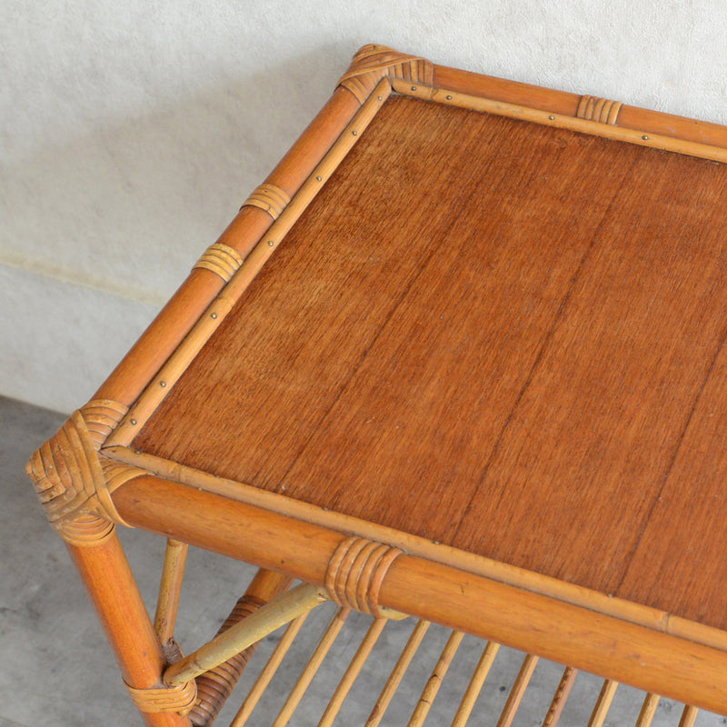 デンマークヴィンテージ　ラタンサイドテーブル(棚付き・天板チーク）6-43