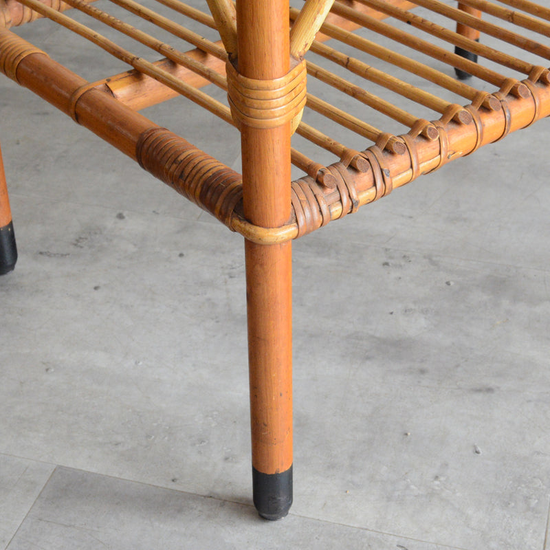 デンマークヴィンテージ　ラタンサイドテーブル(棚付き・天板チーク）6-43