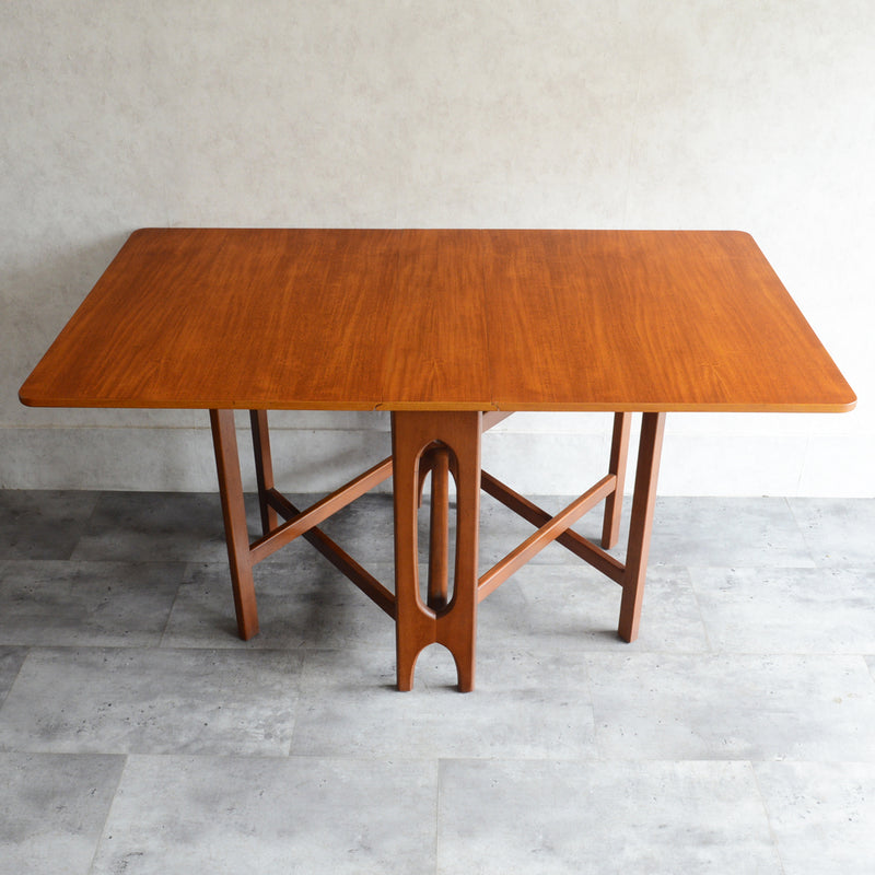 Jentique ジェンティーク　ゲートレッグ ダイニングテーブル 22 (天板剝離再塗装済）