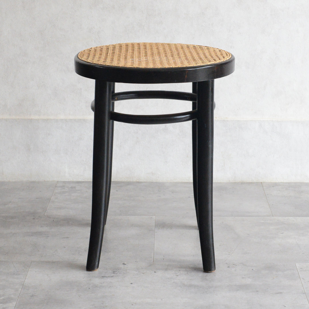 THONETトーネット ラタンスツール 10　