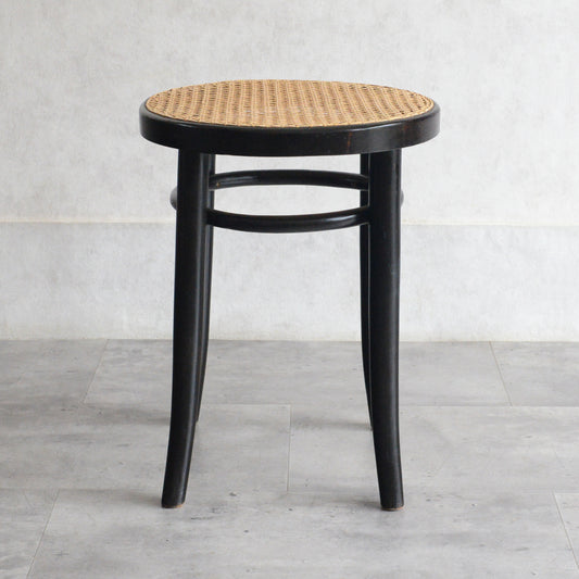 THONETトーネット ラタンスツール 10　