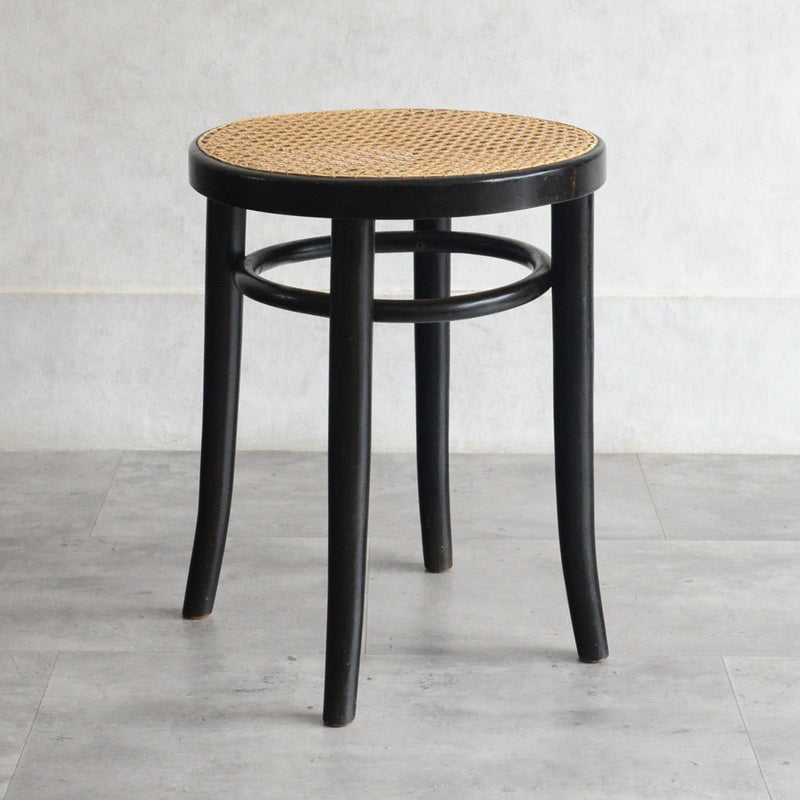 THONETトーネット ラタンスツール 10　