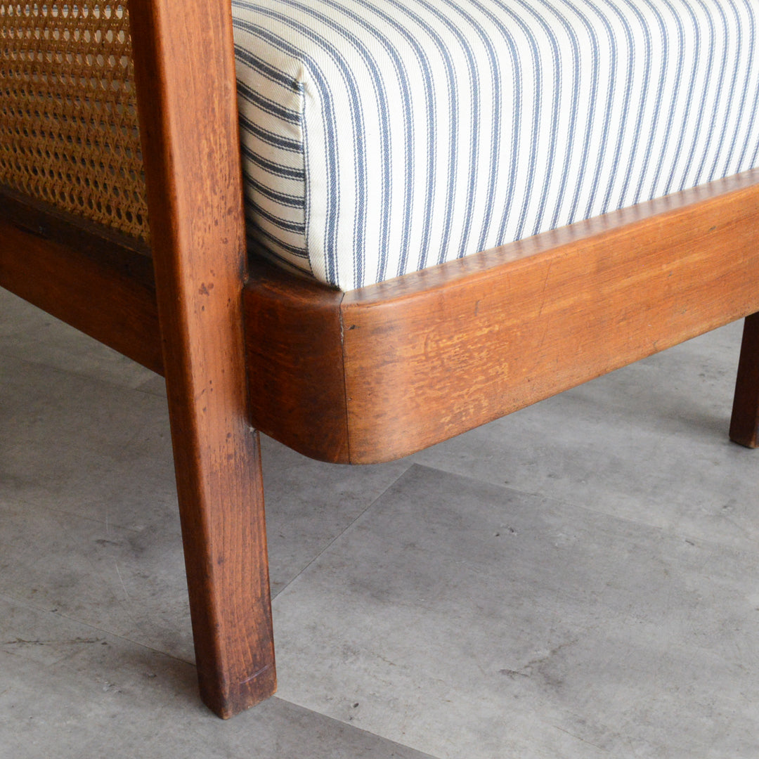 ヴィンテージ 家具　1人掛けソファ　フランス フランスヴィンテージ 一人掛けソファ – Rowan.inc