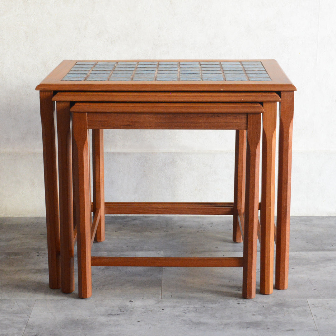 デンマーク ブルータイルトップ ネストテーブル 8-71