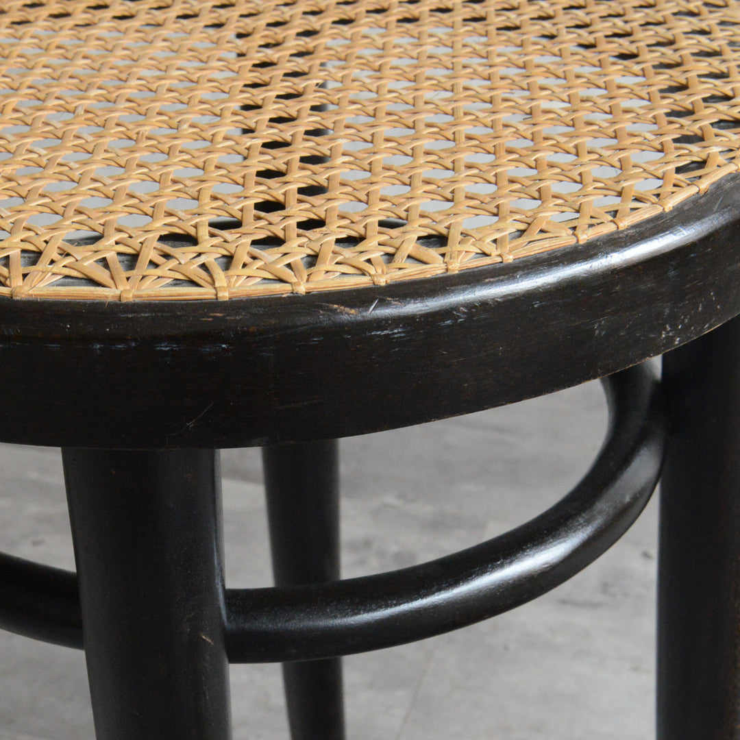 THONETトーネット ラタンスツール 10　