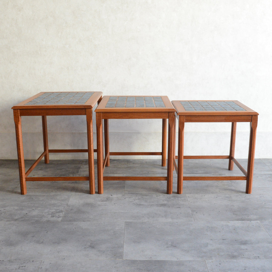 デンマーク ブルータイルトップ ネストテーブル 8-71