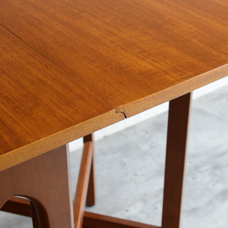 Jentique ジェンティーク　ゲートレッグ ダイニングテーブル 22 (天板剝離再塗装済）