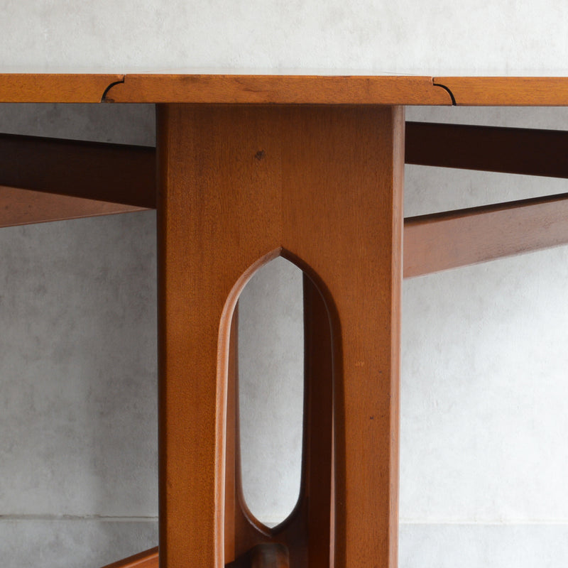 Jentique ジェンティーク　ゲートレッグ ダイニングテーブル 22 (天板剝離再塗装済）