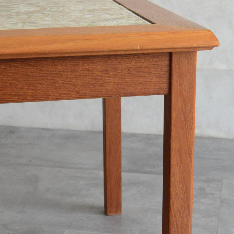 デンマークヴィンテージ　タイルトップ ローテーブル 6-39