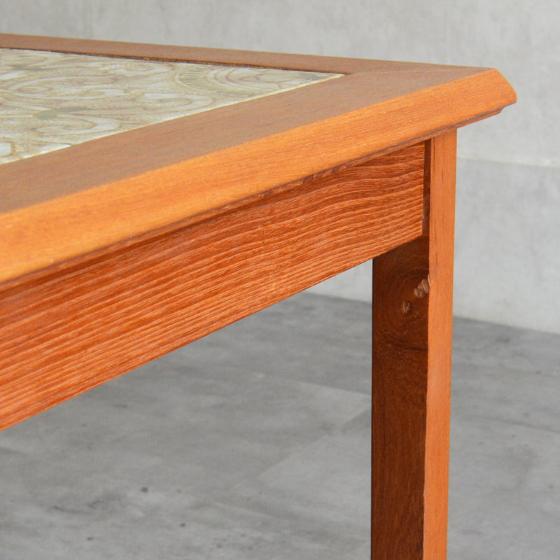 デンマークヴィンテージ　タイルトップ ローテーブル 6-39