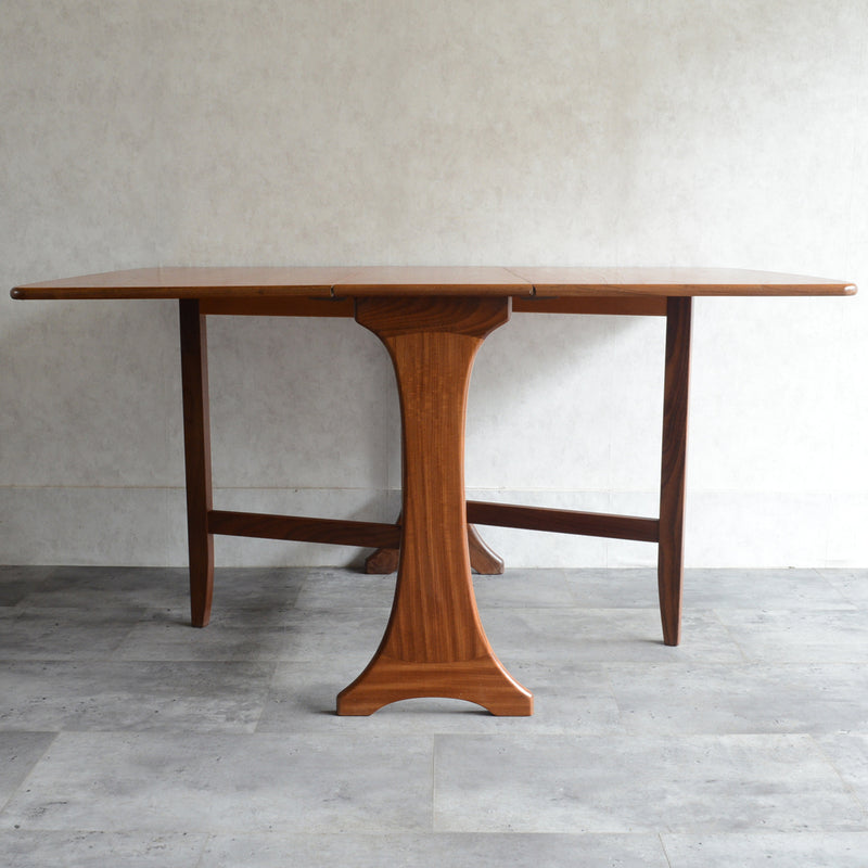 G-PLAN ジープラン　ゲートレッグ ダイニングテーブル 23 (天板剝離再塗装済）