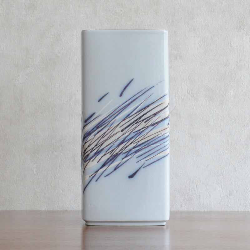 ROYAL COPENHAGEN  ロイヤルコパンハーゲン ベース青 角　PX-16