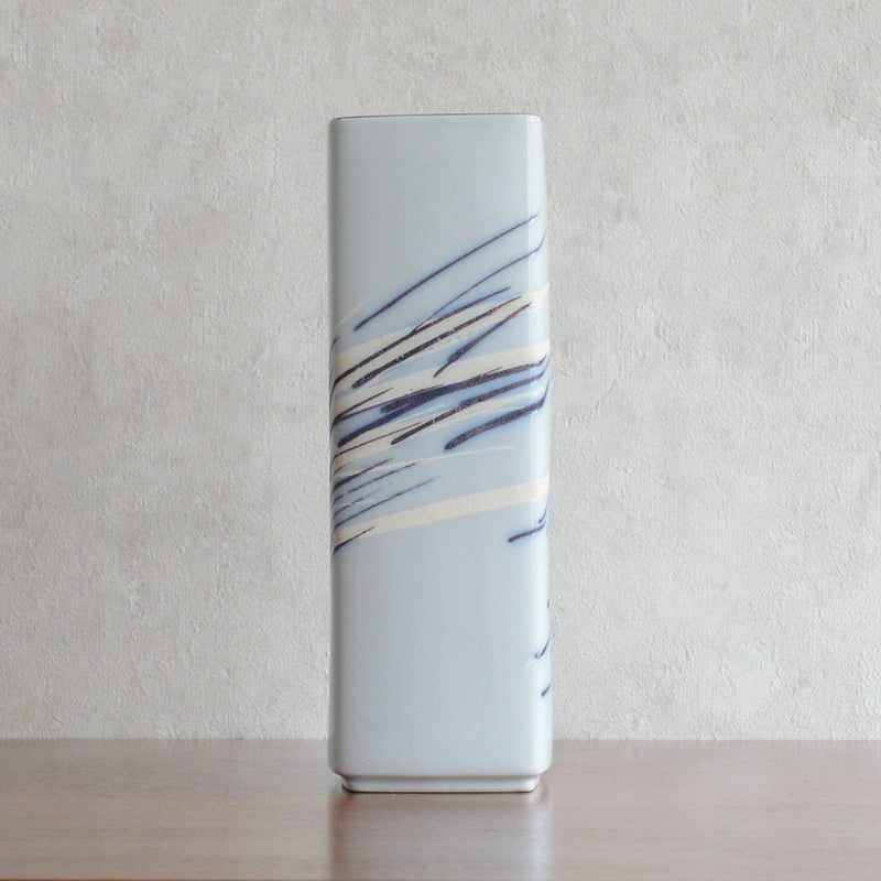 ROYAL COPENHAGEN  ロイヤルコパンハーゲン ベース青 角　PX-16