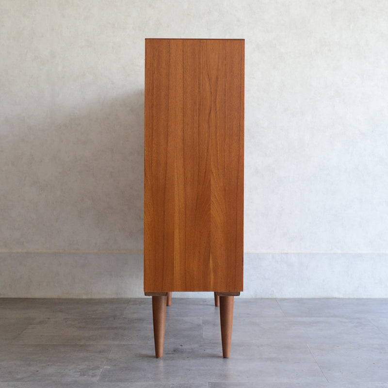 デンマーク ヴィンテージ チーク シェルフ (扉付）6-36