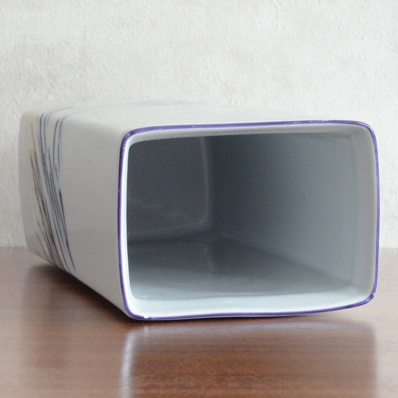 ROYAL COPENHAGEN  ロイヤルコパンハーゲン ベース青 角　PX-16