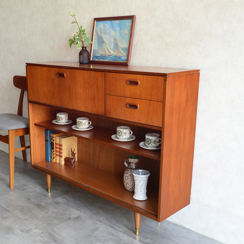 60s ヴィンテージ ガラスキャビネット 51 (抽斗・フラップ扉付）