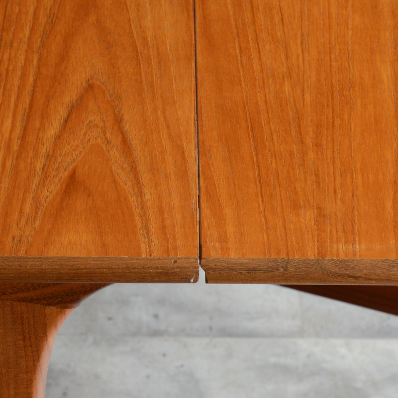 G-PLAN ジープラン　ゲートレッグ ダイニングテーブル 23 (天板剝離再塗装済）