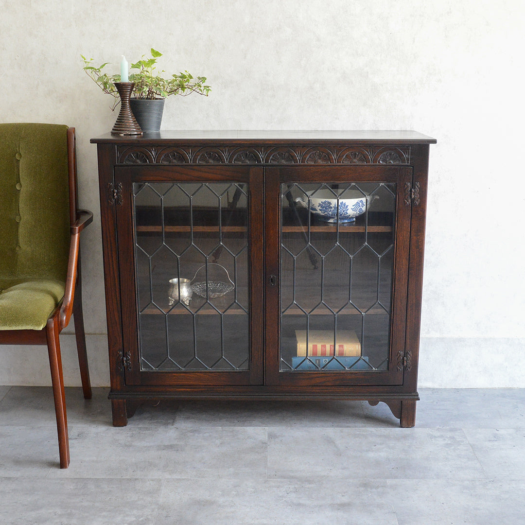 イギリス クラシック   ガラスキャビネット 09(鍵付）