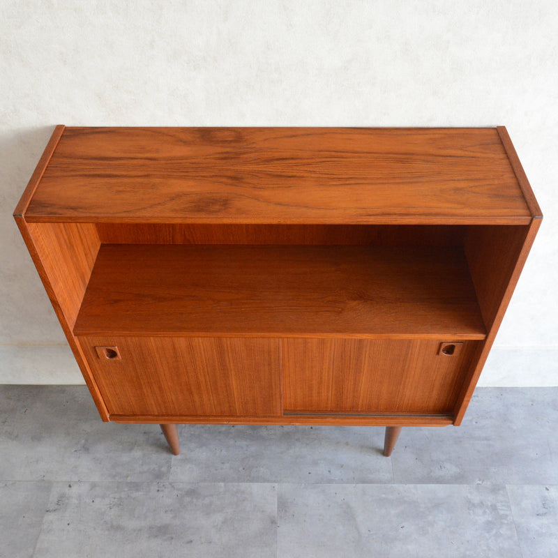 デンマーク ヴィンテージ チーク シェルフ (扉付）6-36