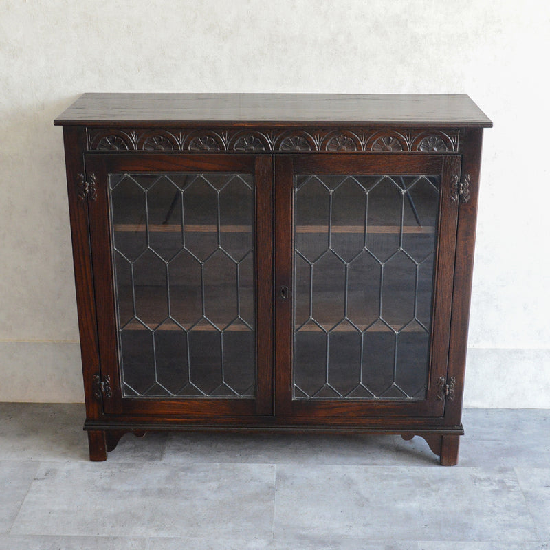 イギリス クラシック   ガラスキャビネット 09(鍵付）