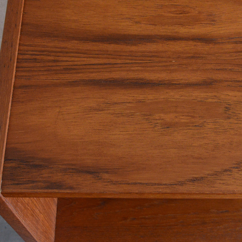 デンマーク ヴィンテージ チーク シェルフ (扉付）6-36