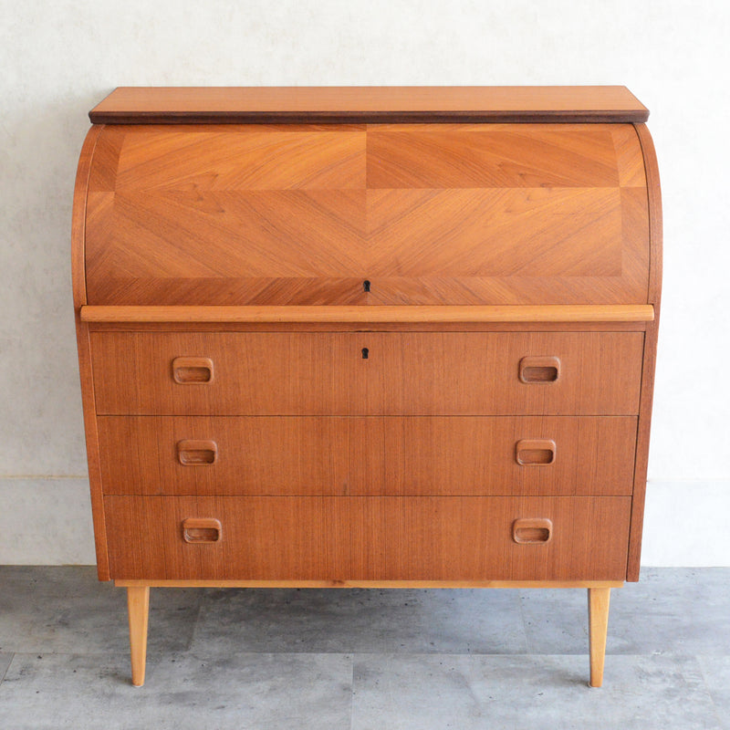 T様見学ご予約品　北欧 Markaryds Mobelindustri　ロールトップ ビューロー5-87(鍵付）