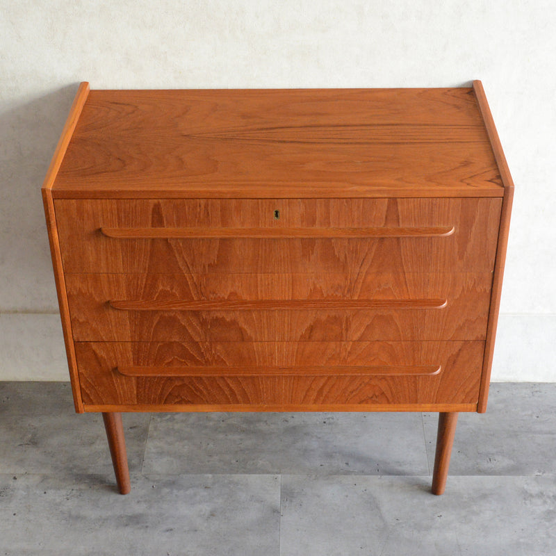 デンマークヴィンテージ  チーク３段チェストD-11(鍵付)