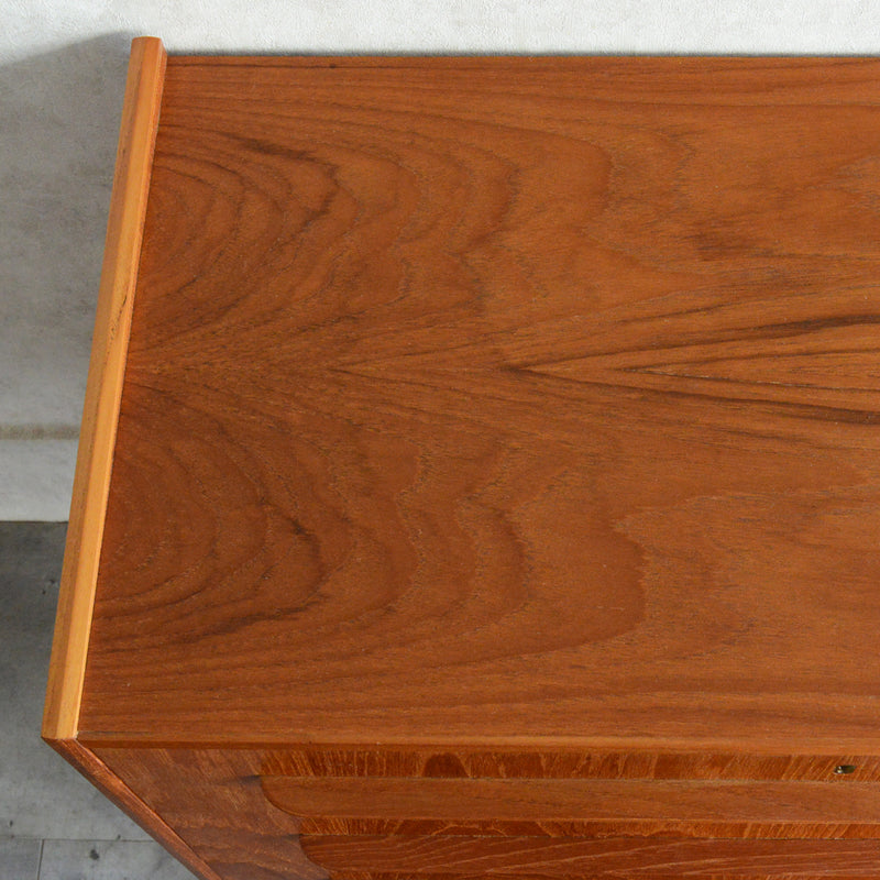 デンマークヴィンテージ  チーク３段チェストD-11(鍵付)