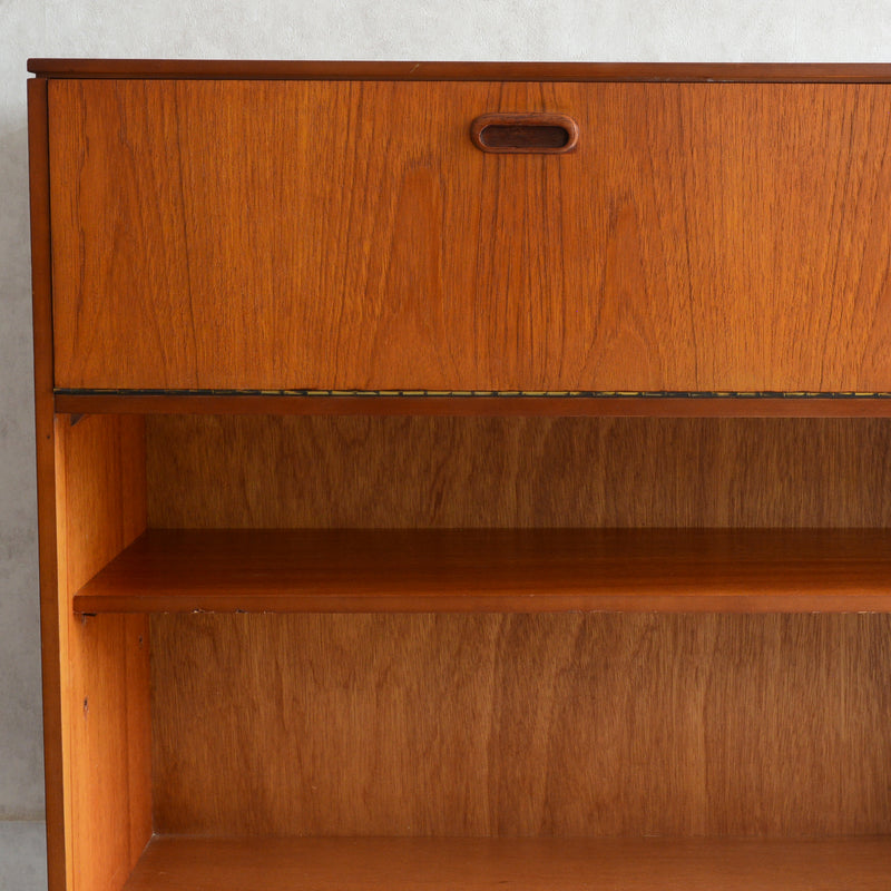 60s ヴィンテージ ガラスキャビネット 51 (抽斗・フラップ扉付）