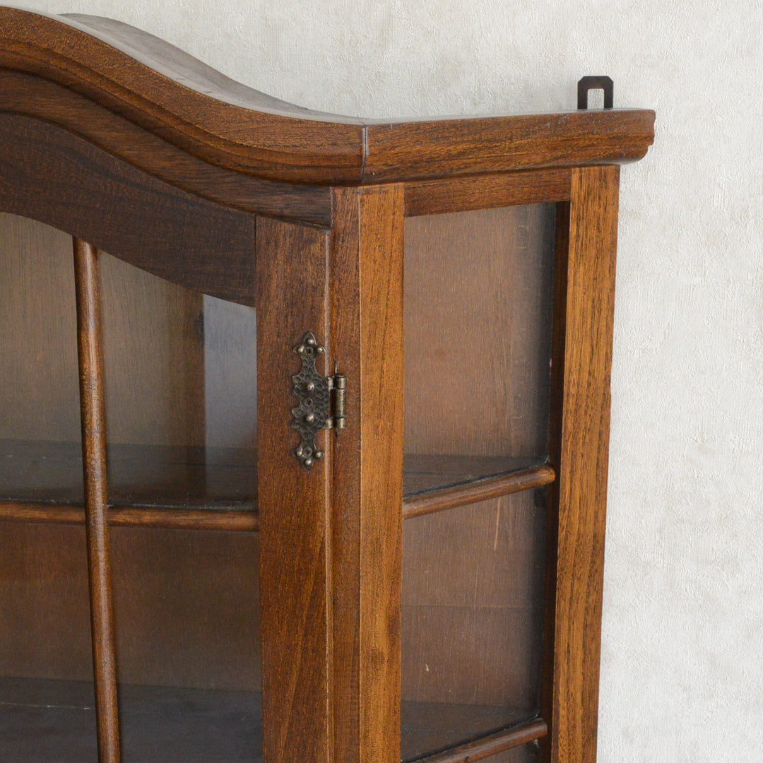 オランダヴィンテージ ウォールガラスキャビネット10(鍵付き）