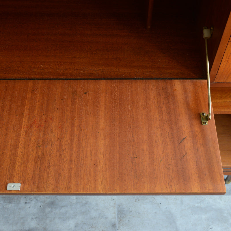 60s ヴィンテージ ガラスキャビネット 51 (抽斗・フラップ扉付）