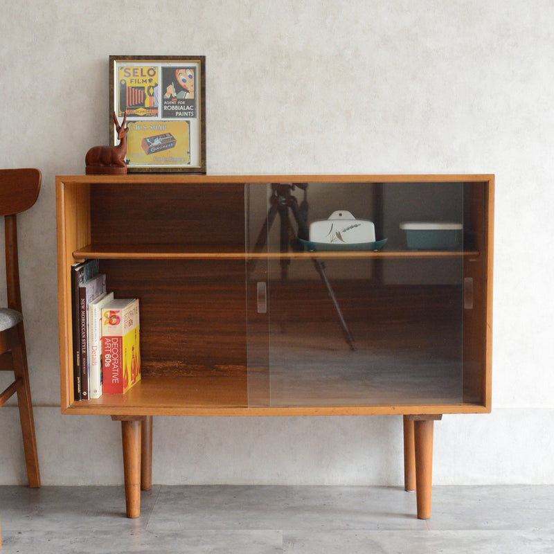 60sヴィンテージ　ガラスキャビネット 91(天板剥離再塗装済）