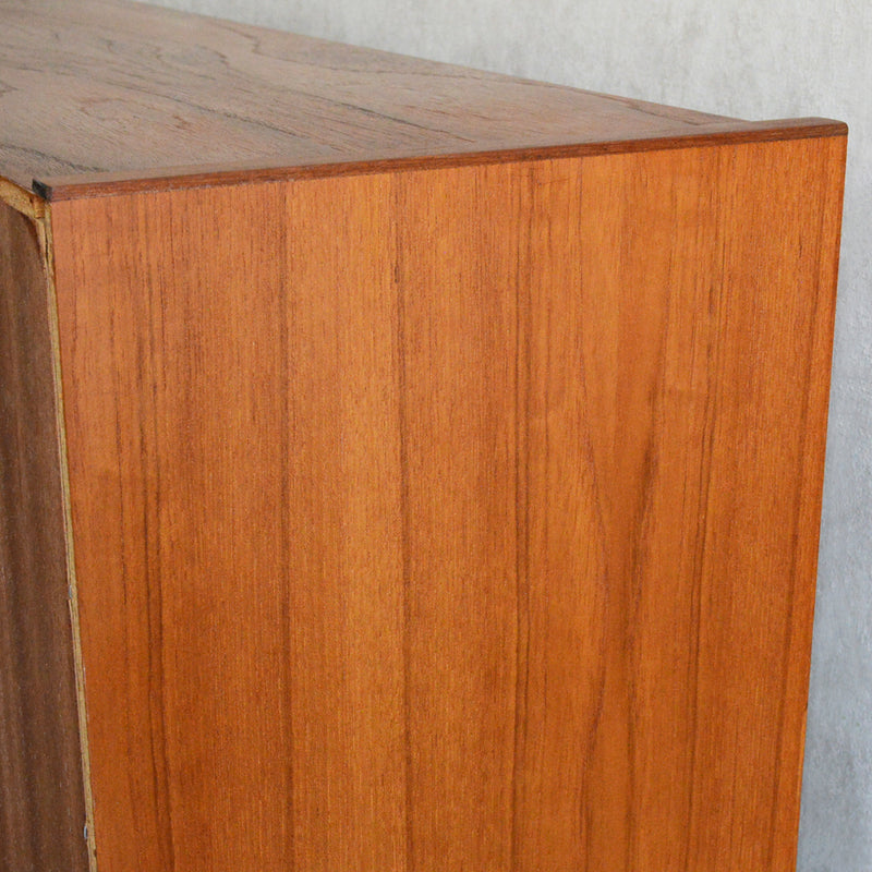 デンマーク ヴィンテージ チーク シェルフ (扉付）6-36