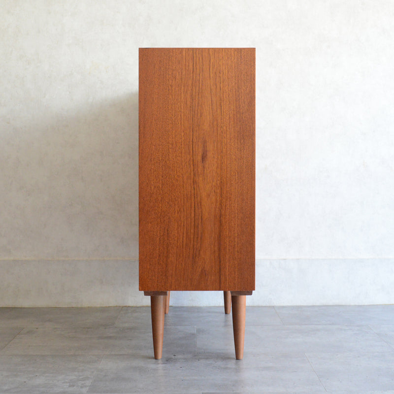 デンマーク ヴィンテージ チーク 2段シェルフ 5-99　（木扉付）