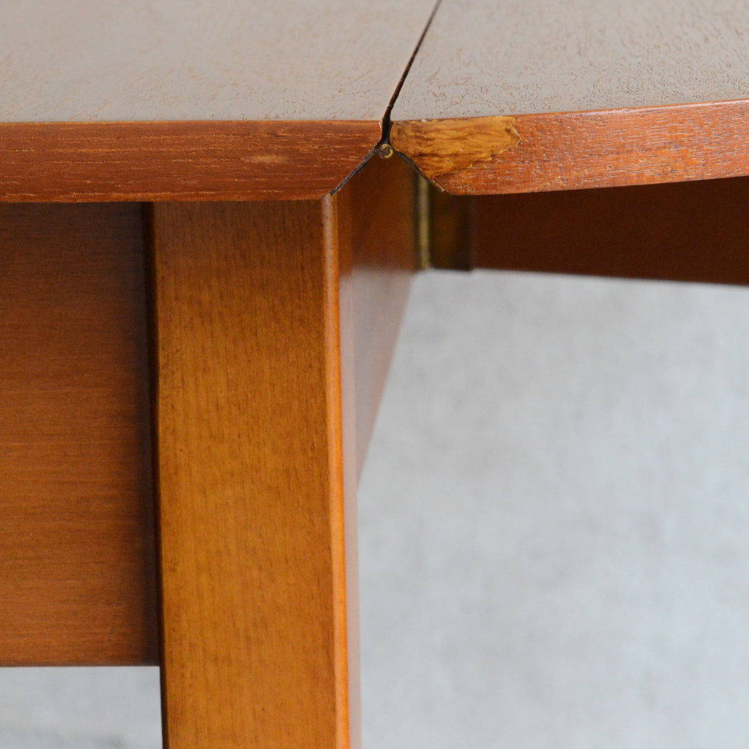 ミッドセンチュリー ヴィンテージ　ゲートレッグ ダイニングテーブル04 (ヘキサゴン/天板剝離再塗装済）