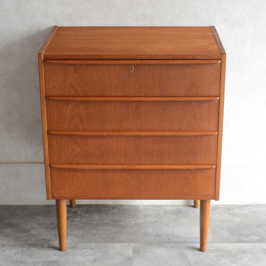 デンマークヴィンテージ  チーク４段チェスト D-6