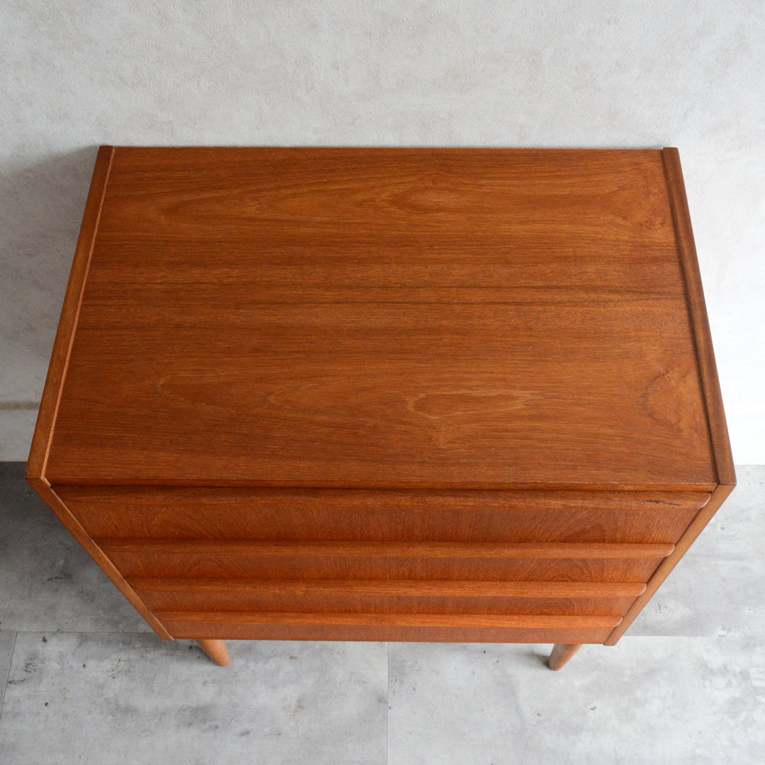 デンマークヴィンテージ  チーク４段チェスト D-6