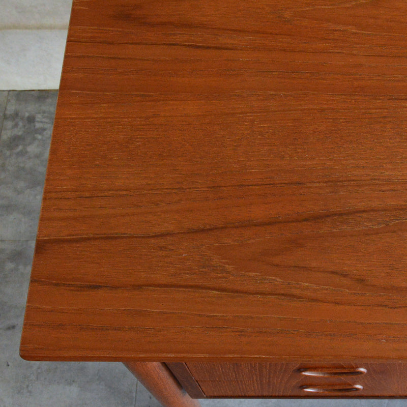 デンマークヴィンテージ チークデスク5-168