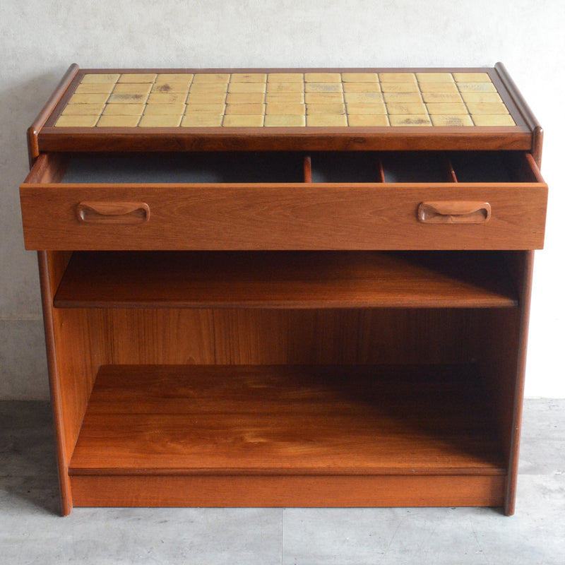 Y様見学予約商品　G-PLAN ジープラン タイルトップ シェルフ50