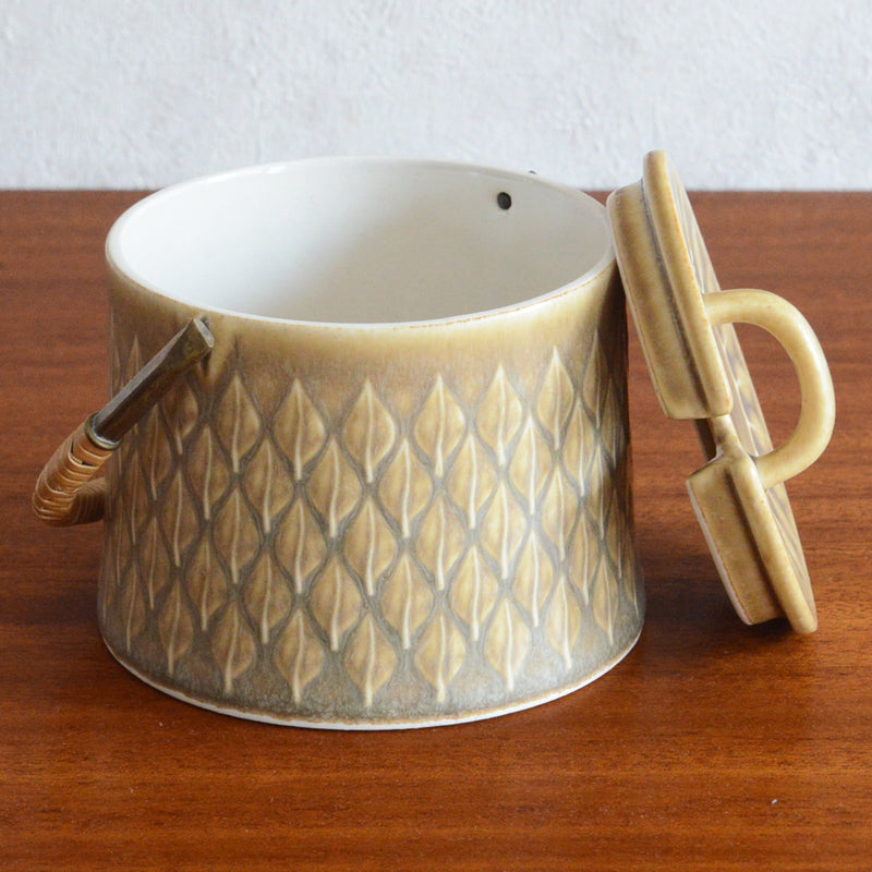 クイストゴー レリーフ シュガーポット Jens.H.Quistgaard px-24