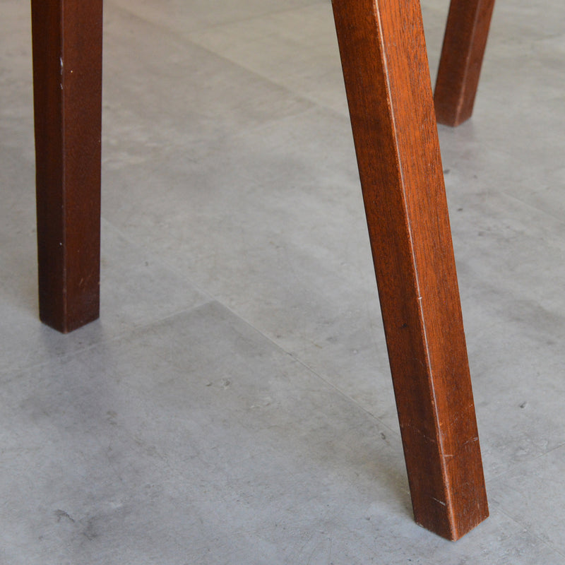 オランダヴィンテージ　アームチェア02（張替済・黒レザー）