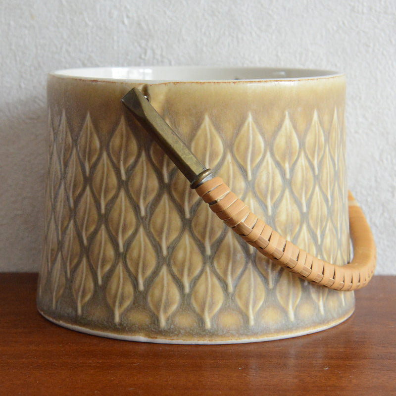 クイストゴー レリーフ シュガーポット Jens.H.Quistgaard px-24