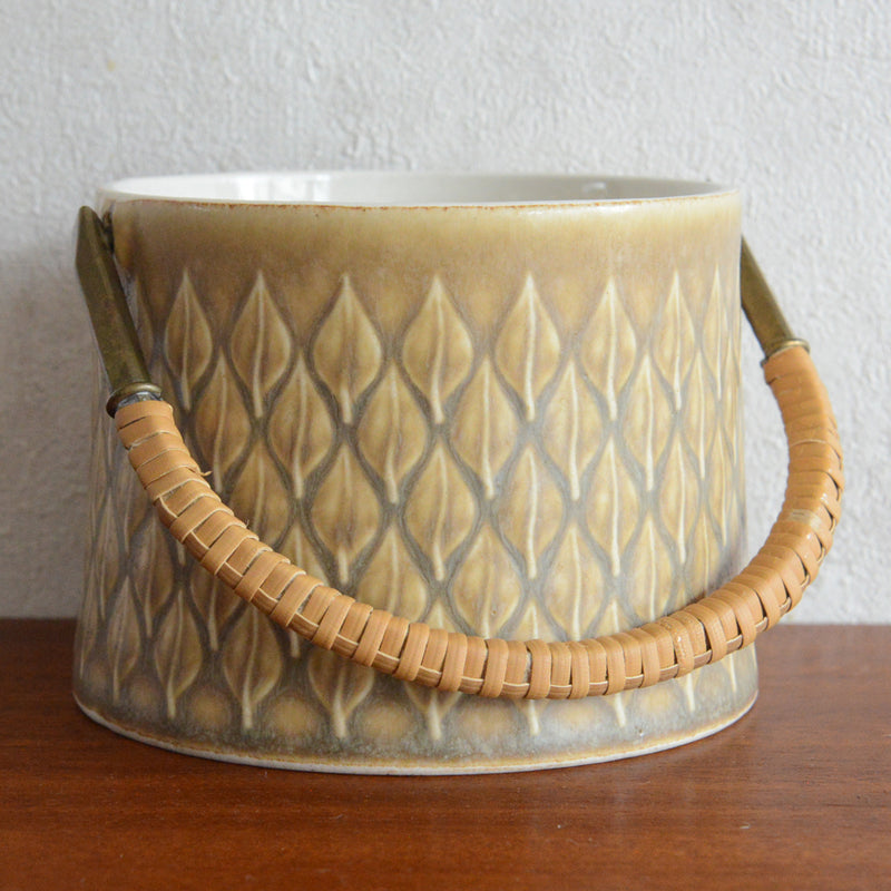 クイストゴー レリーフ シュガーポット Jens.H.Quistgaard px-24