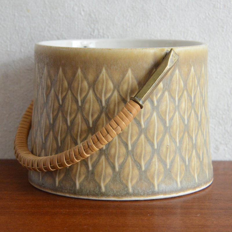 クイストゴー レリーフ シュガーポット Jens.H.Quistgaard px-24