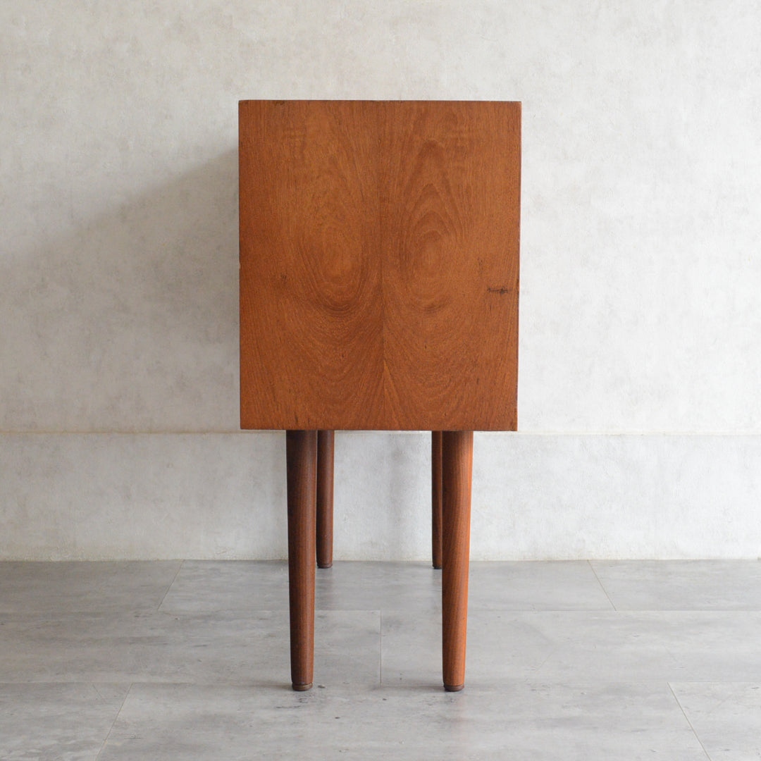 デンマークヴィンテージ  チーク３段2列スモールチェスト D-5