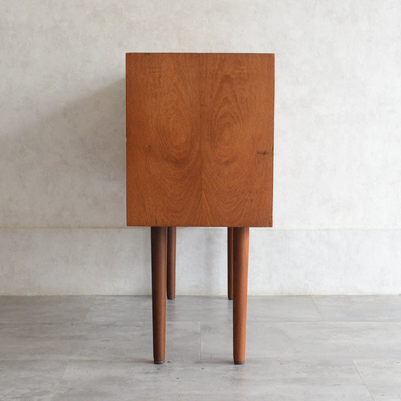 デンマークヴィンテージ  チーク３段2列スモールチェスト D-5