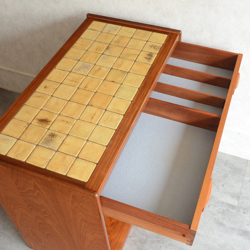 Y様見学予約商品　G-PLAN ジープラン タイルトップ シェルフ50