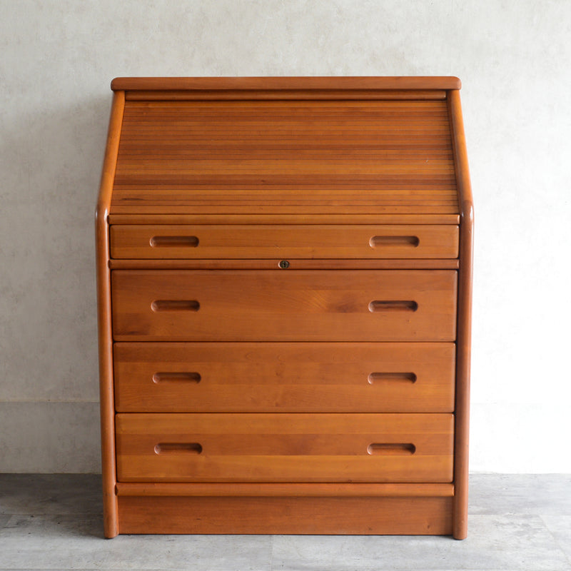 G様見学ご予約商品　デンマーク ヴィンテージ　Dyrlund チーク ビューロー /ドレッサー