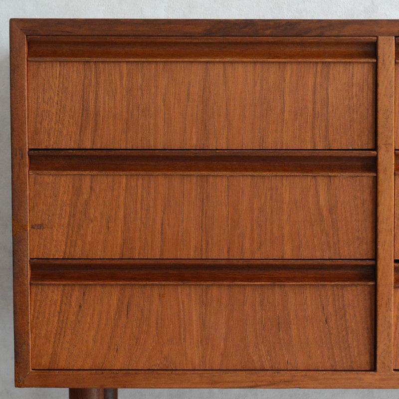 デンマークヴィンテージ  チーク３段2列スモールチェスト D-5