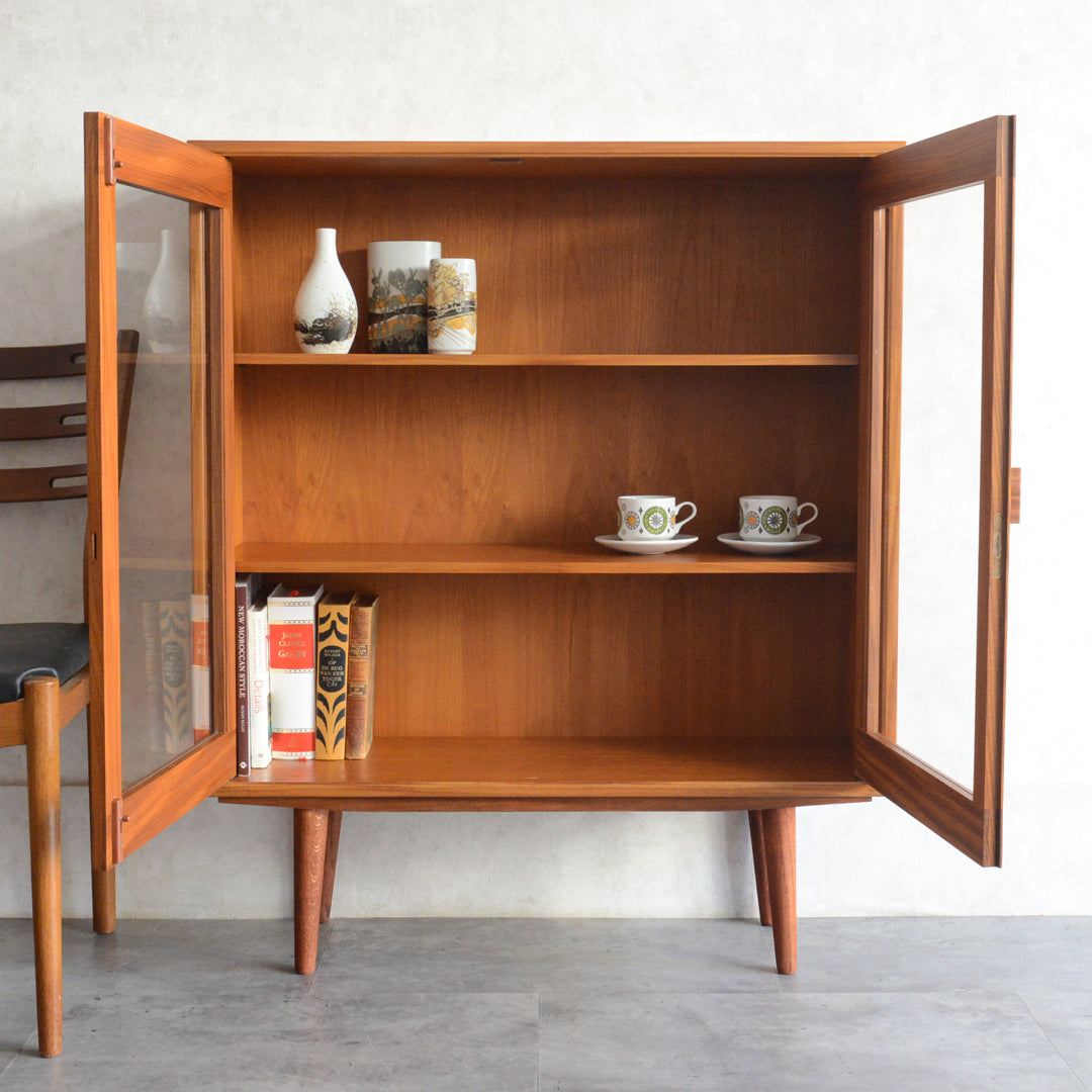 スウェーデンヴィンテージ OLD IKEA ガラスキャビネット5-157 – Rowan.inc